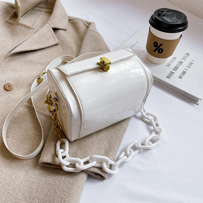 Wholesale Popular Trendy Box Chain Crossbody Bag