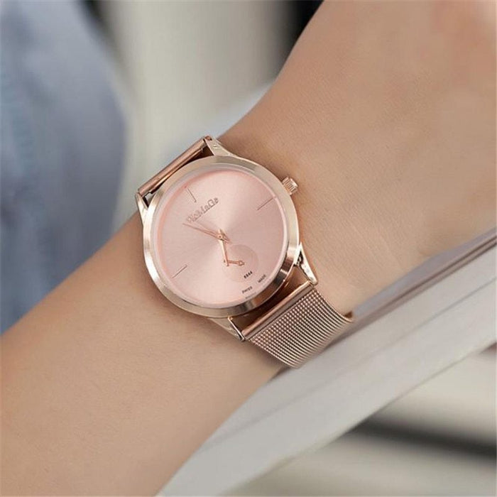 Fashion Alloy Minimalist Style Quartz Watch
