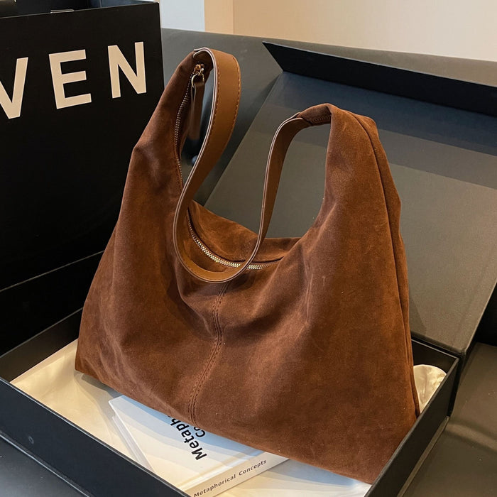Everyday Velvet Flow Carry Bag