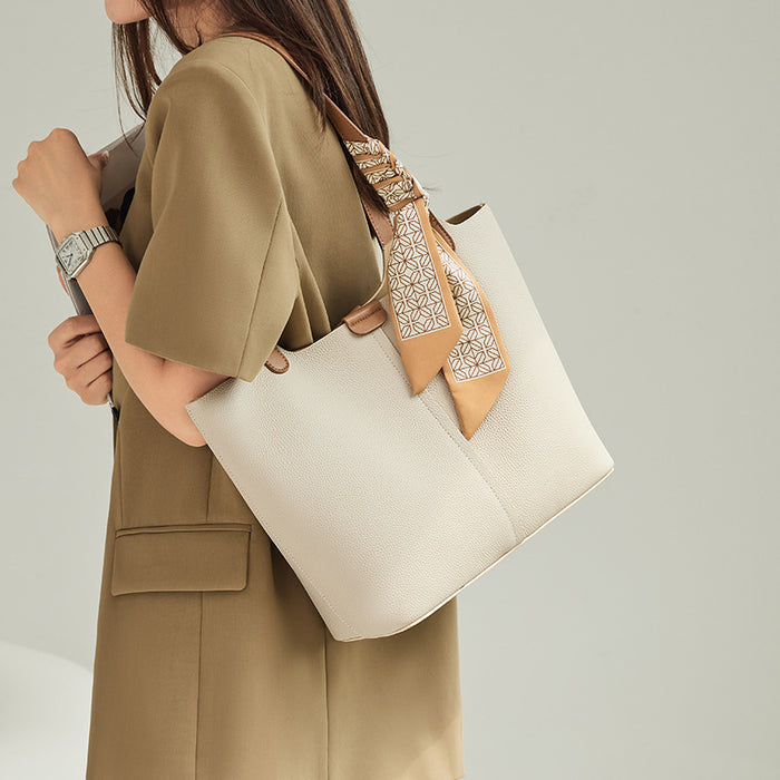Commute Luxe Spacious Leather Tote