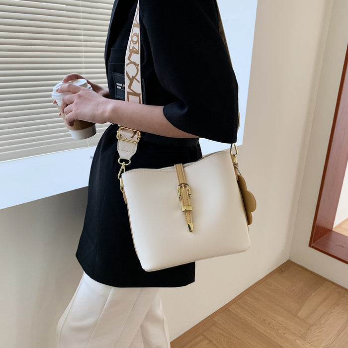 Minimalist Lichee Grain Design Purse
