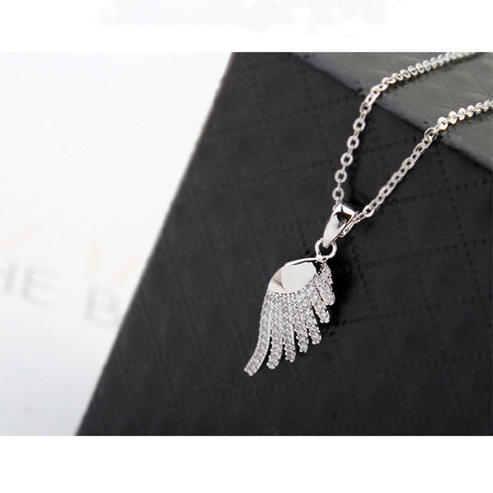 European and American personality wings pendant