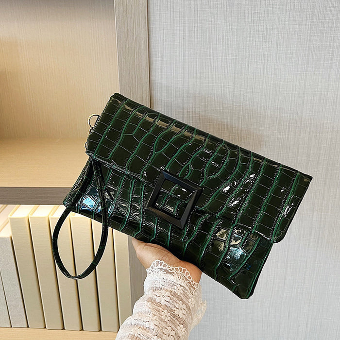 Wholesale Women Fashion Casual Simple Solid Color Envelope Purses