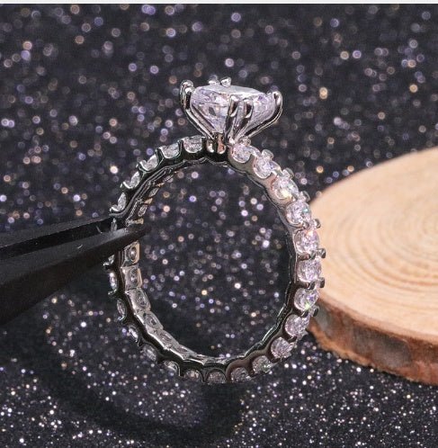 Fully round diamond social lady fashion female ring workplace wedding dinner Ruili luxury ring