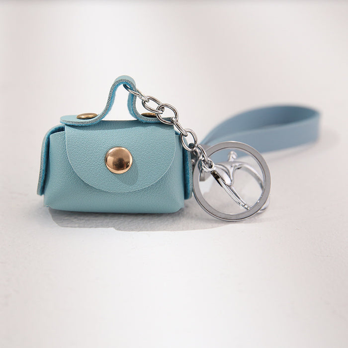 Fashionable Pocket-Size Clutch