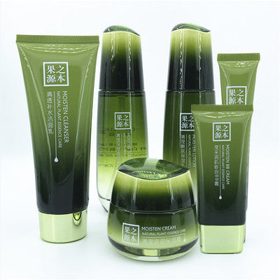 Moisturizing And Brightening Skin Sensitive
