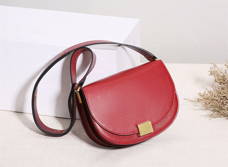 Ladies saddle bag