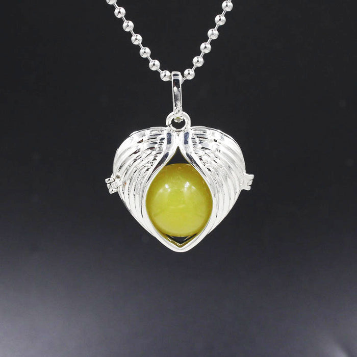 Natural crystal stone angel wings love pendant