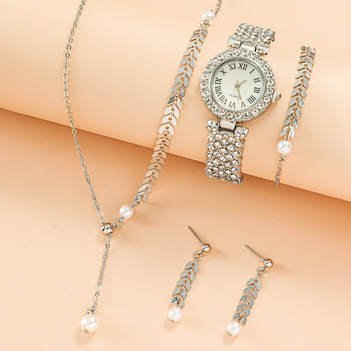 Diamond Women Watches.Fashion Rhinestone Quartz Bracelet