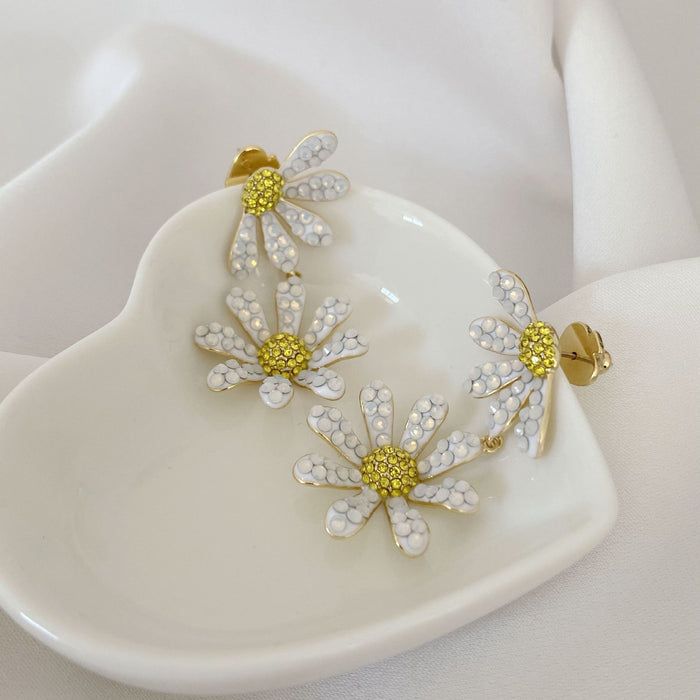 Cute Elegant Daisy Flower Earring