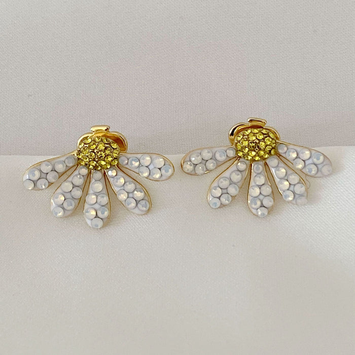 Cute Elegant Daisy Flower Earring